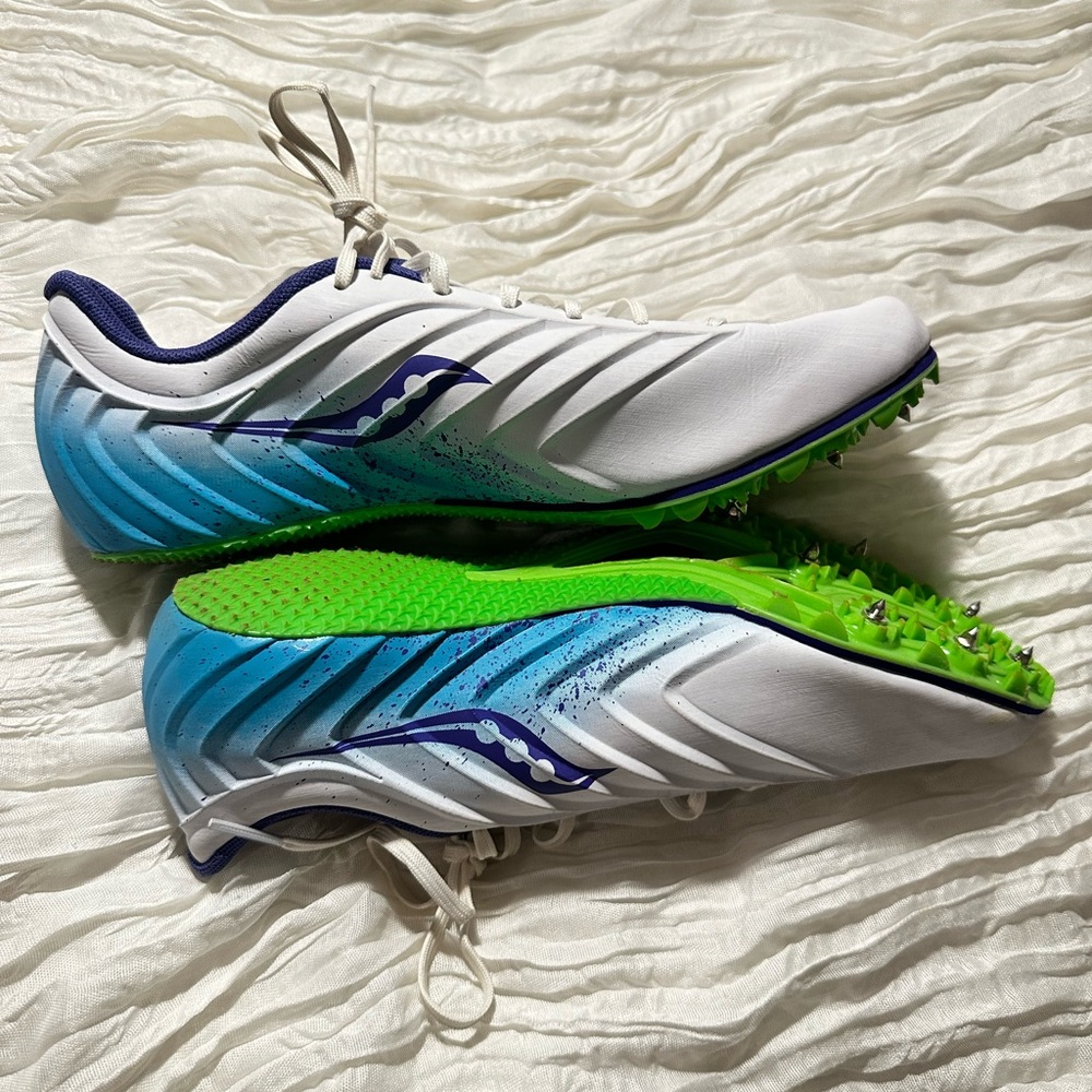 Saucony White and Blue Running Spikes with Green Soles